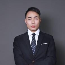 何梓浩