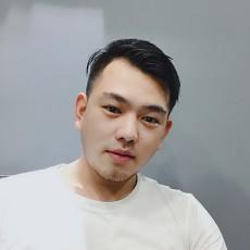 李仕成