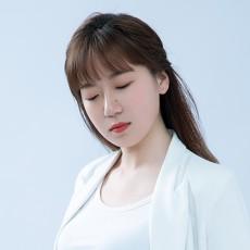 周亮月