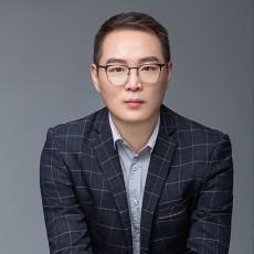 龙伦辉