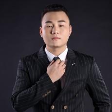 于雄