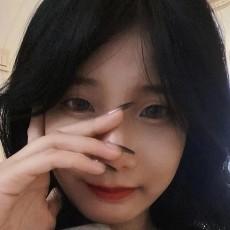 李薇