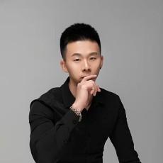 李龙