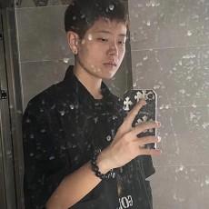 郭雯