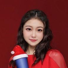 刘嘉雯