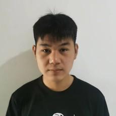 邓龙龙