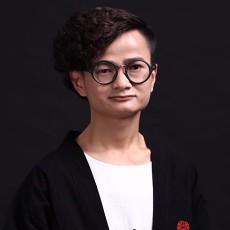 洪亮